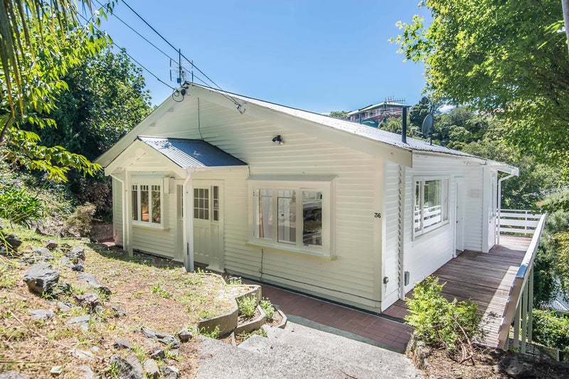 36 Northland Road, Northland, Wellington - Carousel 1