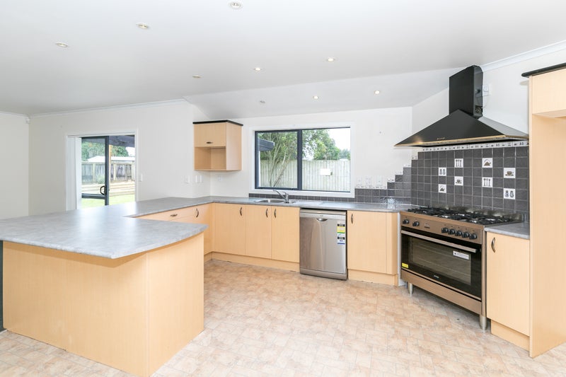 45 Catalina Drive, Melville, Hamilton - Carousel 2