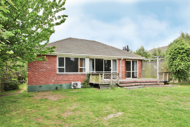 34 Avro Crescent, Hornby, Christchurch - Carousel 1