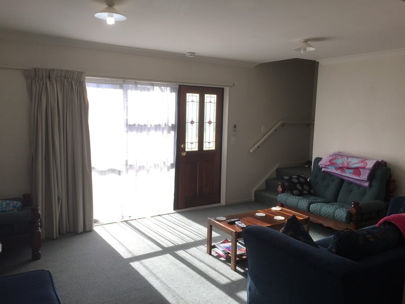 12A Jones Crescent, Melville, Hamilton - Carousel 2