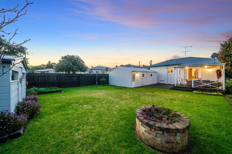 133 Mount Smart Road, Onehunga, Auckland - Carousel 1