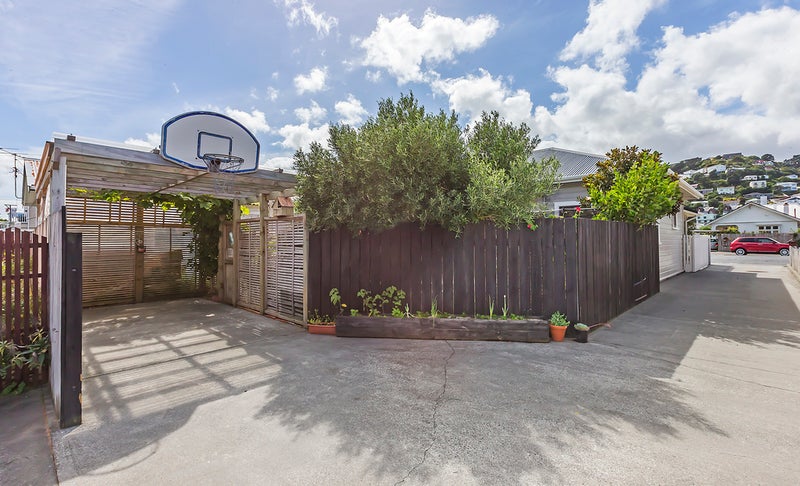 15 Aparima Avenue, Miramar, Wellington - Carousel 20