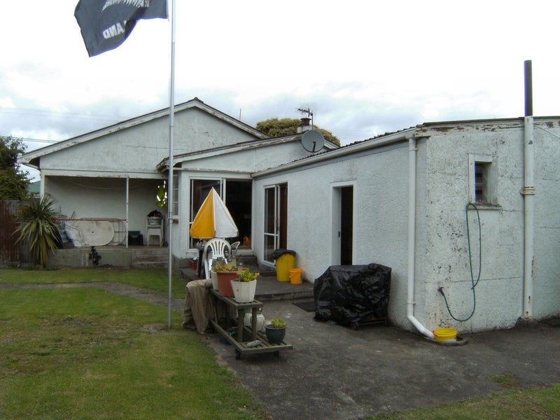 19 Talbot Street, Whanganui East, Whanganui - Carousel 3