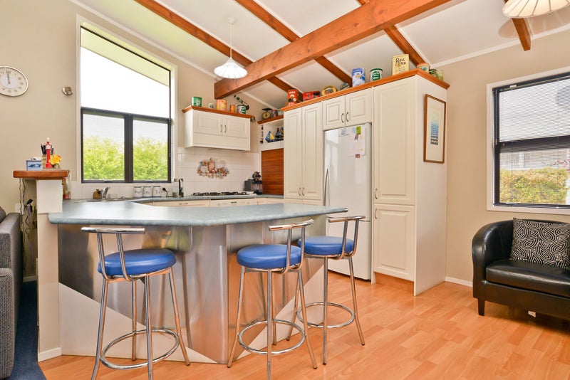 24 Poaka Avenue, Dinsdale, Hamilton - Carousel 2