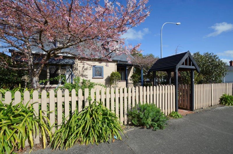 80 Chelwood Street, Takaro, Palmerston North - Carousel 2