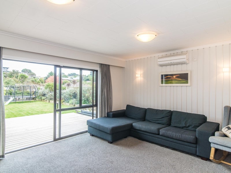 55 Alexander Road, Raumati Beach, Paraparaumu - Carousel 2