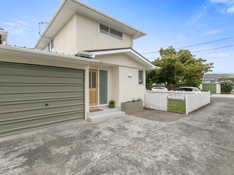 4A Guiness Street, Avalon, Lower Hutt - Carousel 1