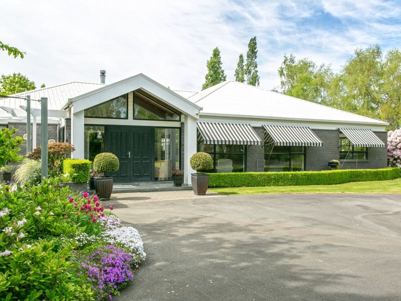 40 Keenans Road, Newland, Ashburton - Carousel 1