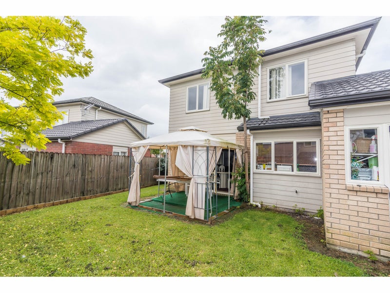 17 Brashier Circle, Sunnyvale, Auckland - Carousel 15