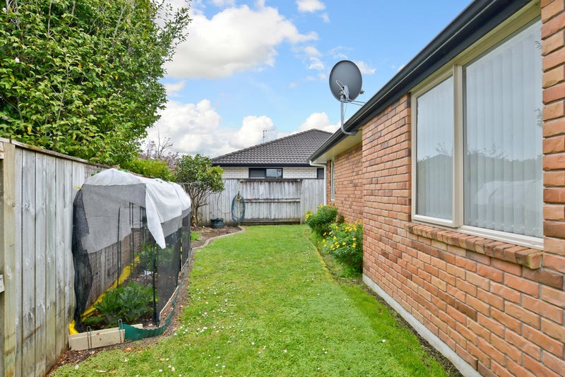 3 Newbury Place, Huntington, Hamilton - Carousel 19