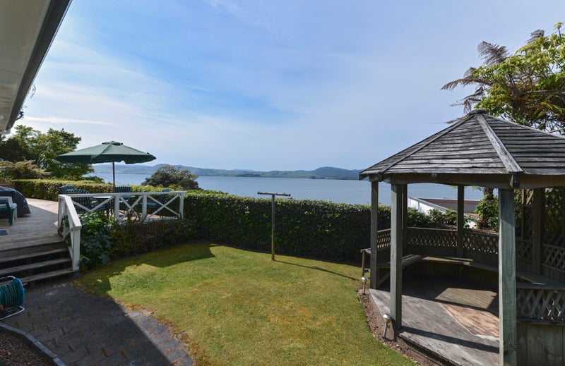 157 Kawaha Point Road, Kawaha Point, Rotorua - Carousel 24