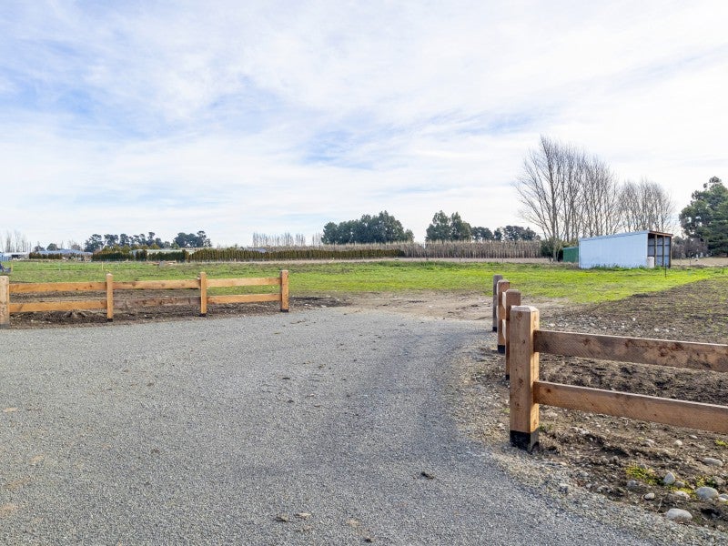 112 Smithfield Road, Elgin, Ashburton - Carousel 1