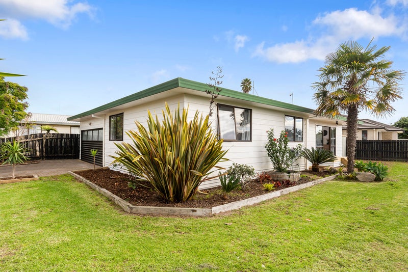 78 Topaz Drive, Papamoa Beach, Papamoa - Carousel 1