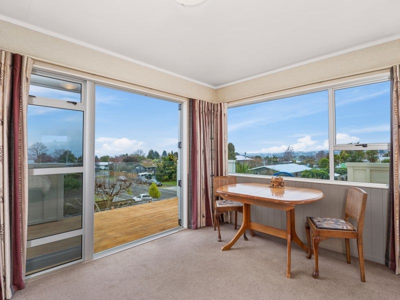 11 Hyde Avenue, Richmond Heights, Taupo - Carousel 2