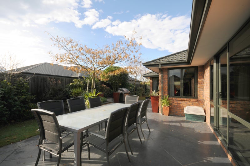 9 Wilmington Place, Shirley, Christchurch - Carousel 2