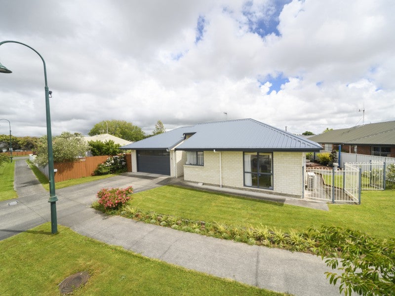 5 Lancewood Lane, Roslyn, Palmerston North - Carousel 1