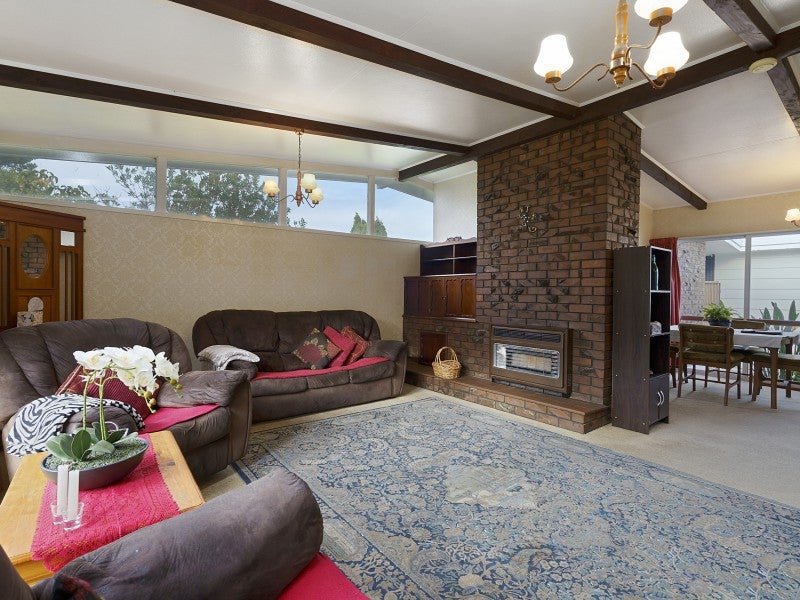 33 Somerset Crescent, Highbury, Palmerston North - Carousel 2