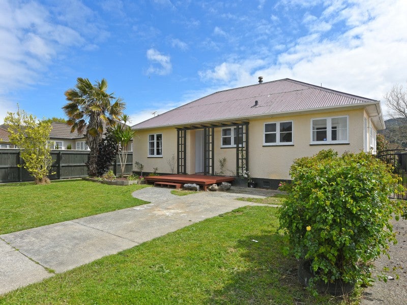 1319 High Street, Taita, Lower Hutt - Carousel 1