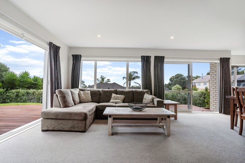 5 Gibbia Way, Beachlands, Auckland - Carousel 26