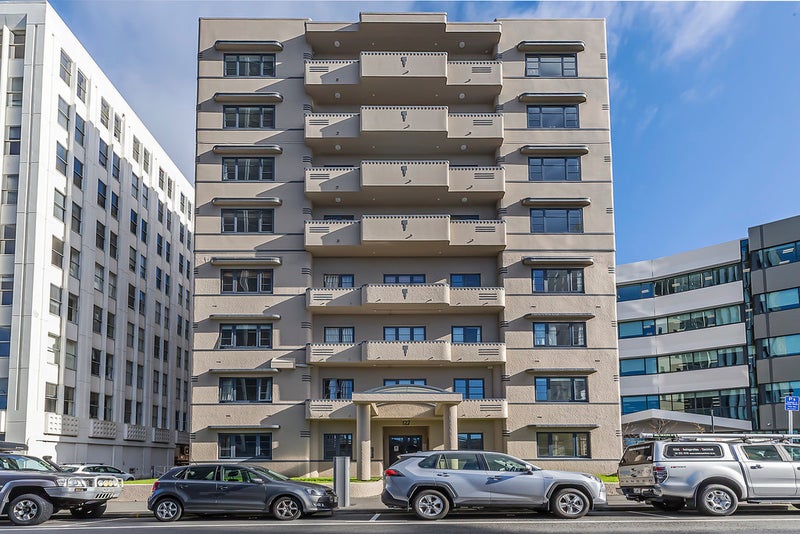 3/127 Molesworth Street, Thorndon, Wellington - Carousel 1