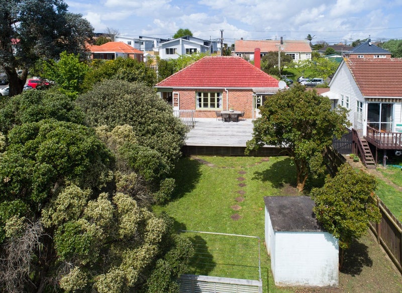 69 Tahapa Crescent, Meadowbank, Auckland - Carousel 2