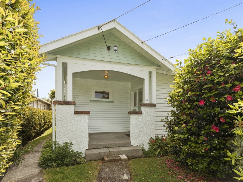 29 Totara Crescent, Woburn, Lower Hutt - Carousel 15