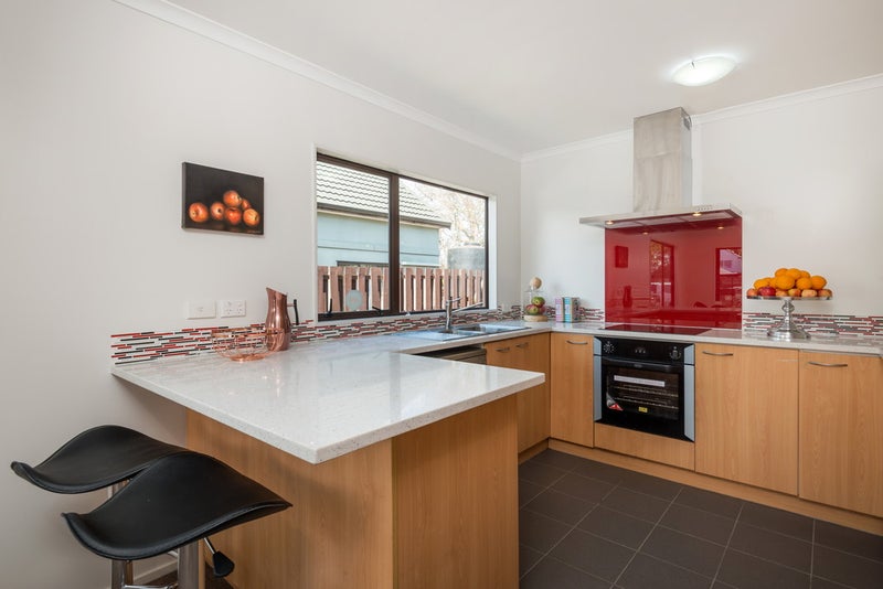 31 Asics Drive, Favona, Auckland - Carousel 2