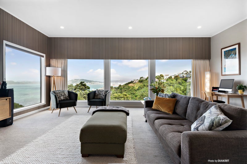 24 Lohia Street, Khandallah, Wellington - Carousel 19