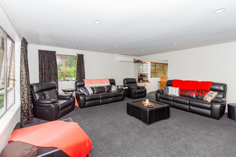 25 Northview Lane, Nawton, Hamilton - Carousel 2