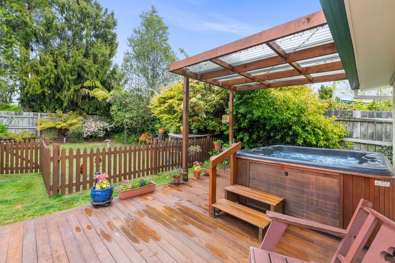 26 Wharepaina Crescent, Springfield, Rotorua - Carousel 20
