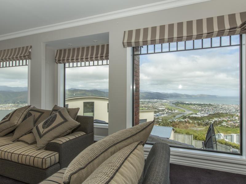 32 Arahiwi Grove, Tirohanga, Lower Hutt - Carousel 20