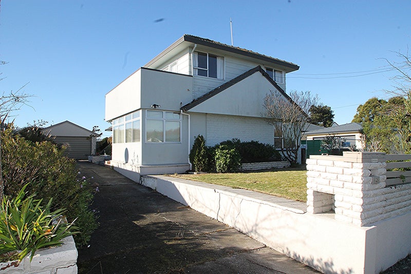6 Greenhaven Drive, Burwood, Christchurch - Carousel 2