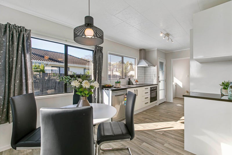 96 Burundi Avenue, Clendon Park, Auckland - Carousel 1