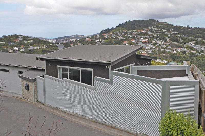 8 Captain Edward Daniell Drive, Ngaio, Wellington - Carousel 2