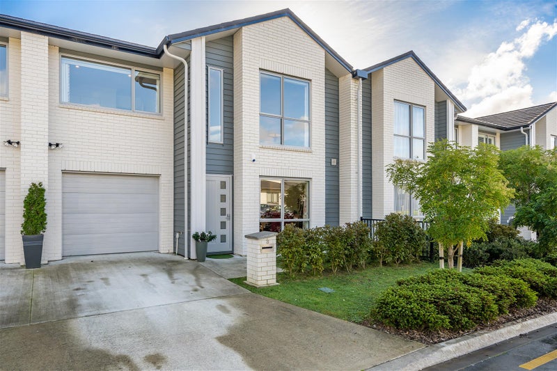 3 Ashington Road, Silverstream, Upper Hutt - Carousel 1