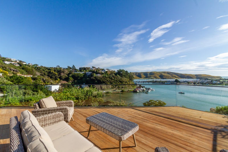 55 Bayview Road, Paremata, Porirua - Carousel 2