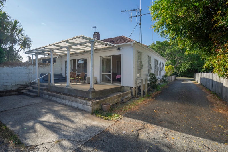 117 Boundary Road, Claudelands, Hamilton - Carousel 1