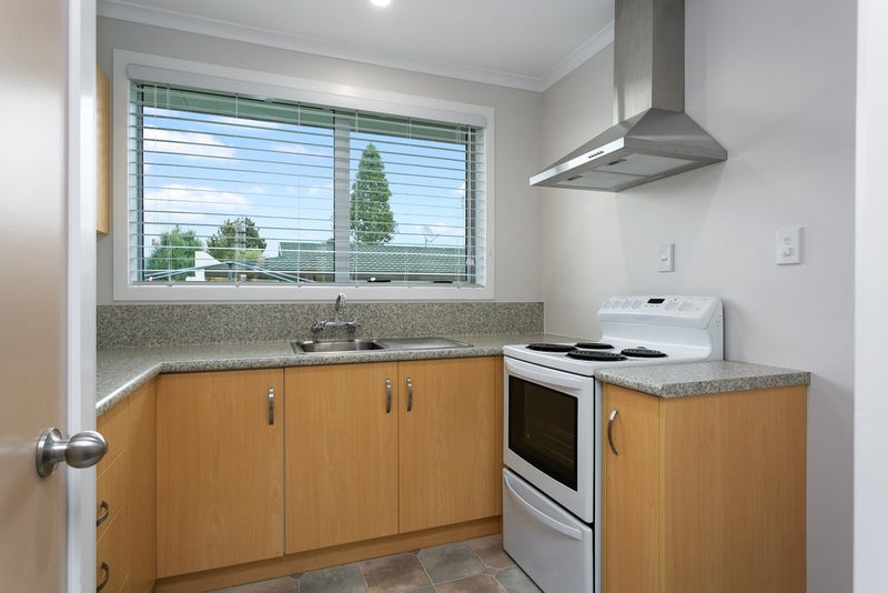 3/186 Young Street, Te Awamutu, Te Awamutu - Carousel 2