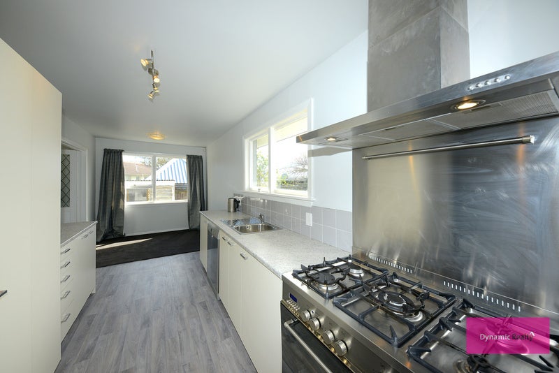 5 Pateley Lane, Aranui, Christchurch - Carousel 2