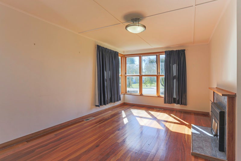 95 Rugby Street, Awapuni, Palmerston North - Carousel 2