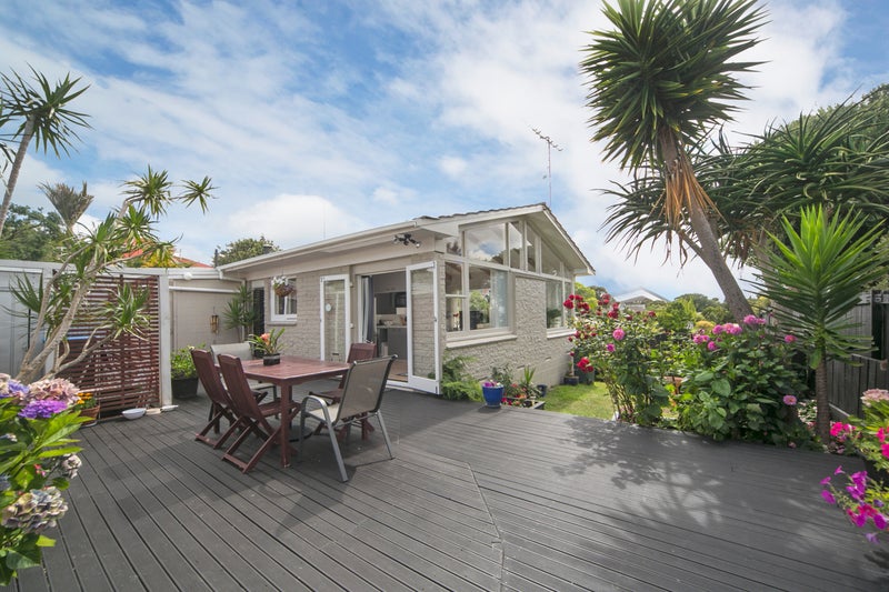 73 Frederick Street, Hillsborough, Auckland - Carousel 2