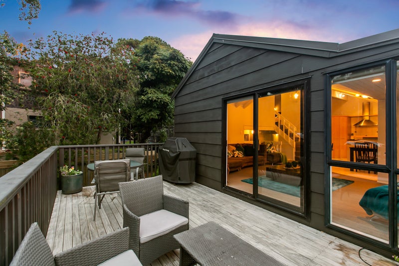 5 Hebe Place, Birkenhead, Auckland - Carousel 2