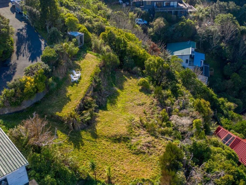 109 Calcutta Street, Khandallah, Wellington - Carousel 2