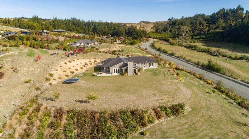 147 Stringer Road, Redwood Valley, Richmond - Carousel 2