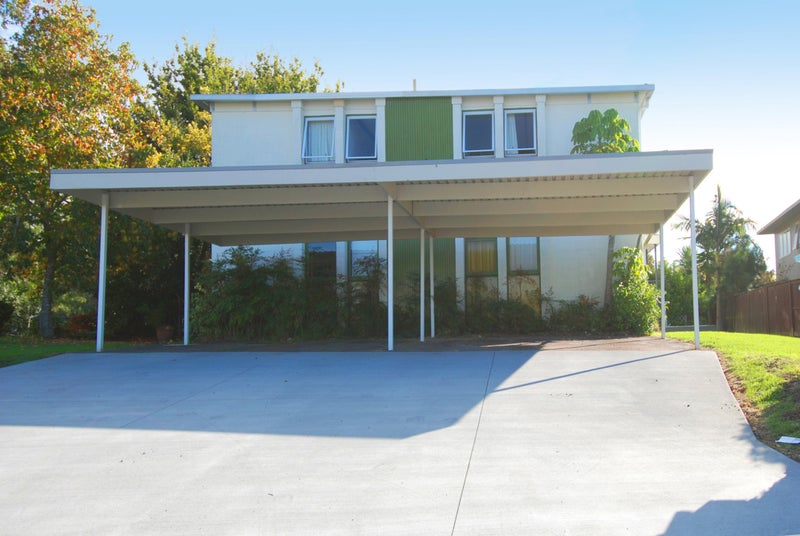 2/12 Cruickshank Crescent, Meadowbank, Auckland - Carousel 7