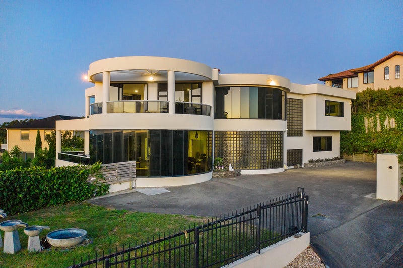 20 Eynsham Court, Dannemora, Auckland - Carousel 1