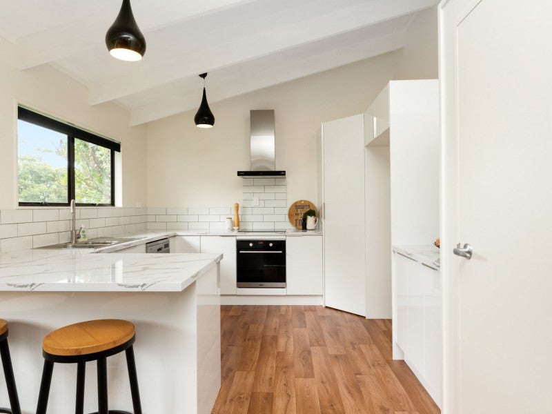 9 Maungawhare Place, Otumoetai, Tauranga - Carousel 2