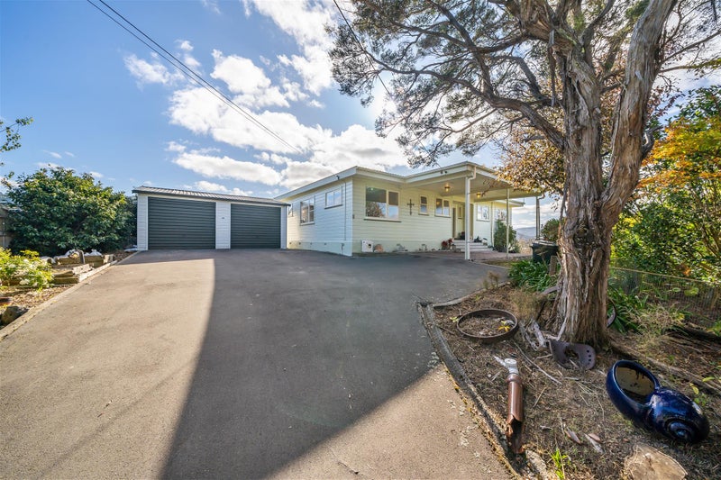 14 Dunns Street, Silverstream, Upper Hutt - Carousel 2