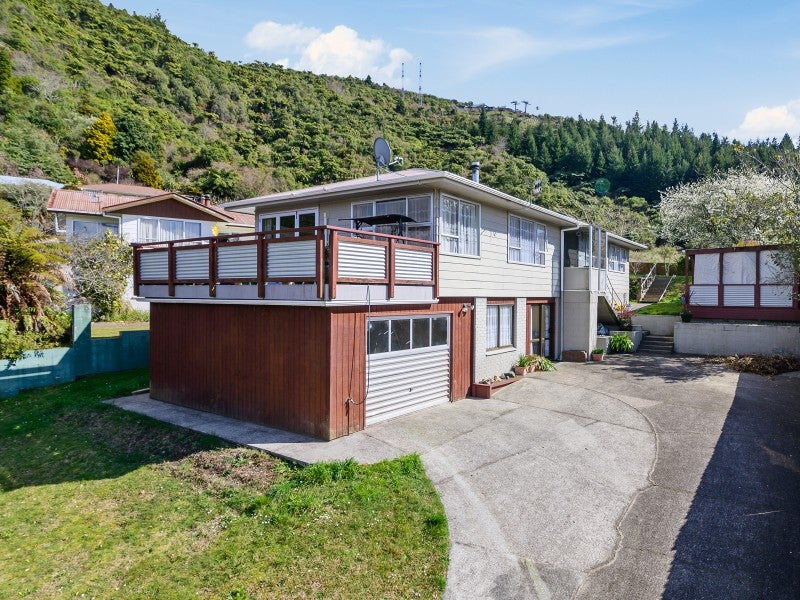 83 Mallard Drive, Selwyn Heights, Rotorua - Carousel 1