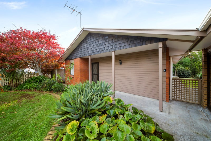 82B Carrington Street, Lower Vogeltown, New Plymouth - Carousel 2